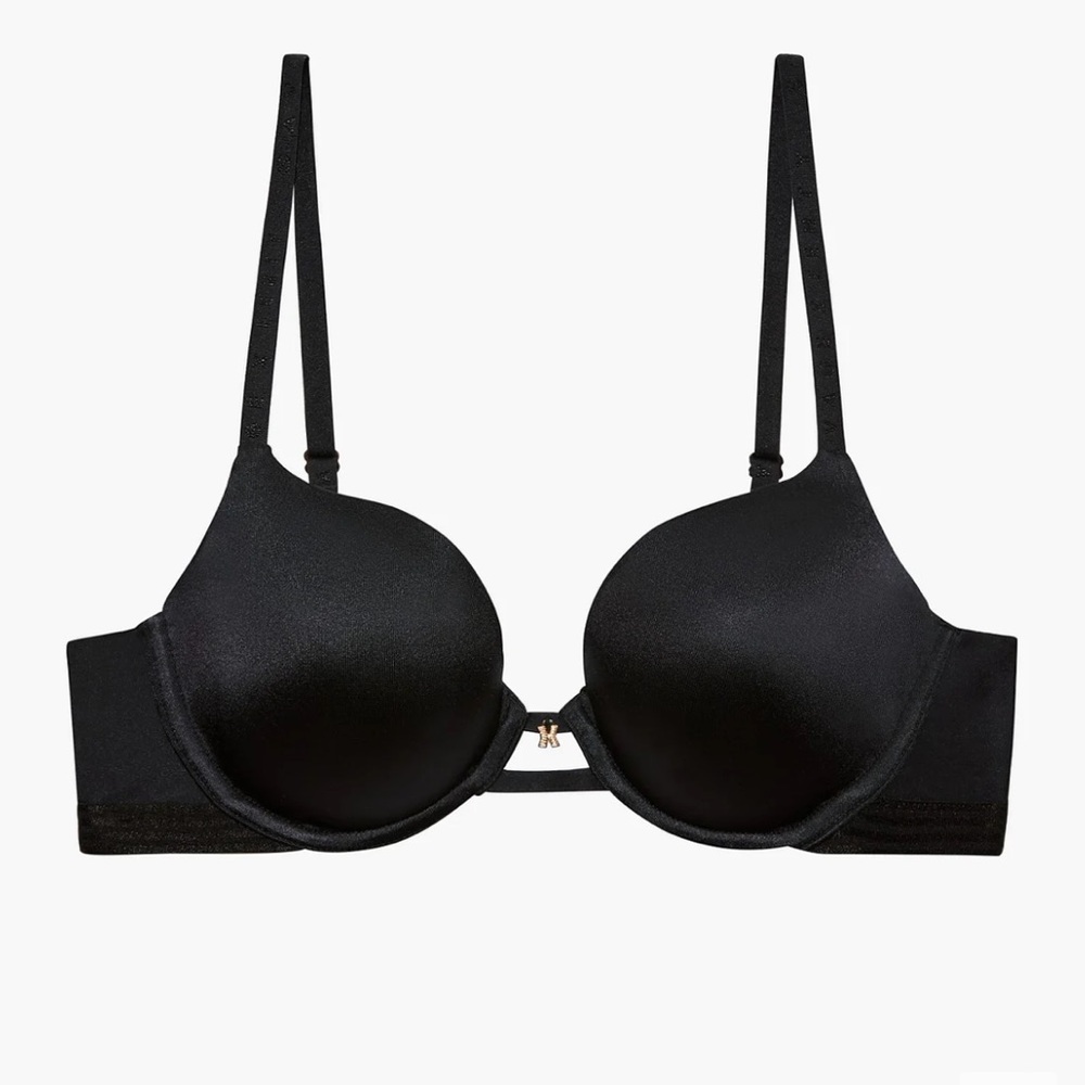 SOLD ✨NWT✨ Savage X Fenty T-shirt Bra